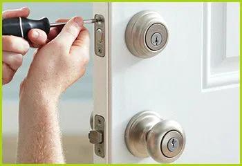 Expert Locksmith Services New Rochelle, NY 914-801-1180 - 13-new-locks-installation